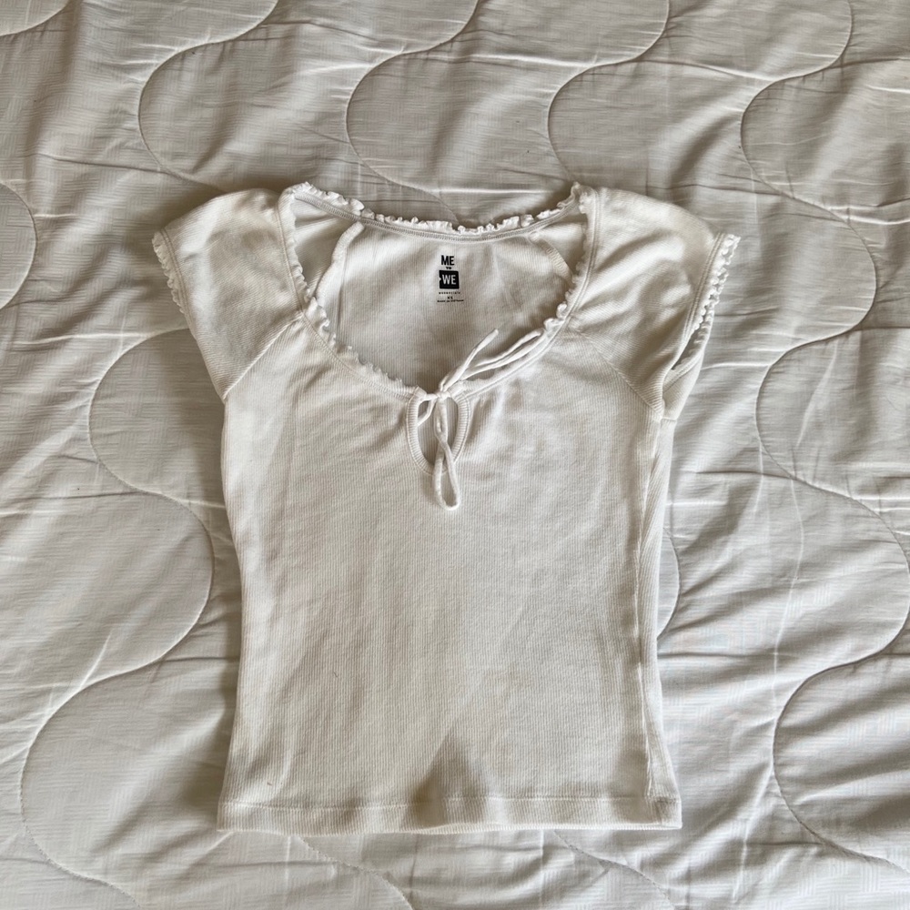 PACSUN white lettuce trim top✨